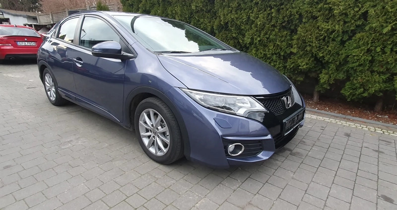 Honda Civic cena 39900 przebieg: 130000, rok produkcji 2015 z Rybnik małe 529